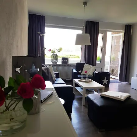 Moewe Jonathan Apartment