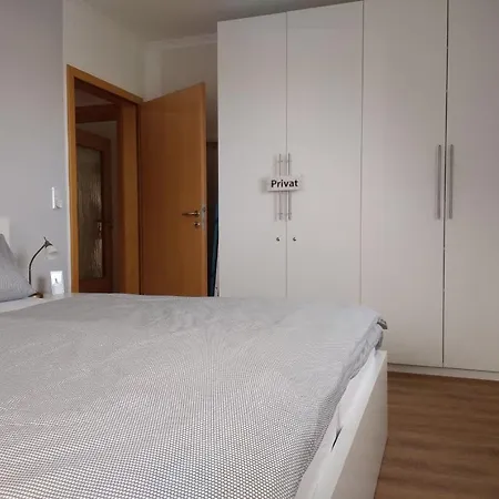 Apartment Moewe Jonathan Borkum