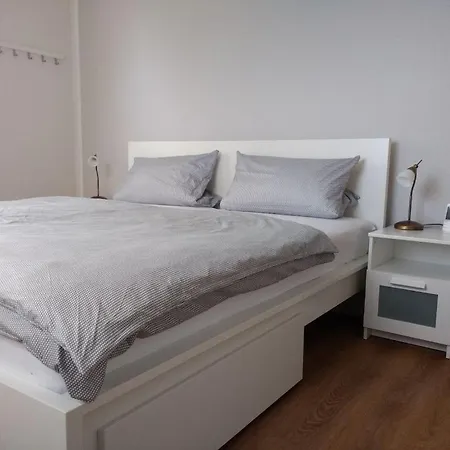 아파트 Moewe Jonathan *